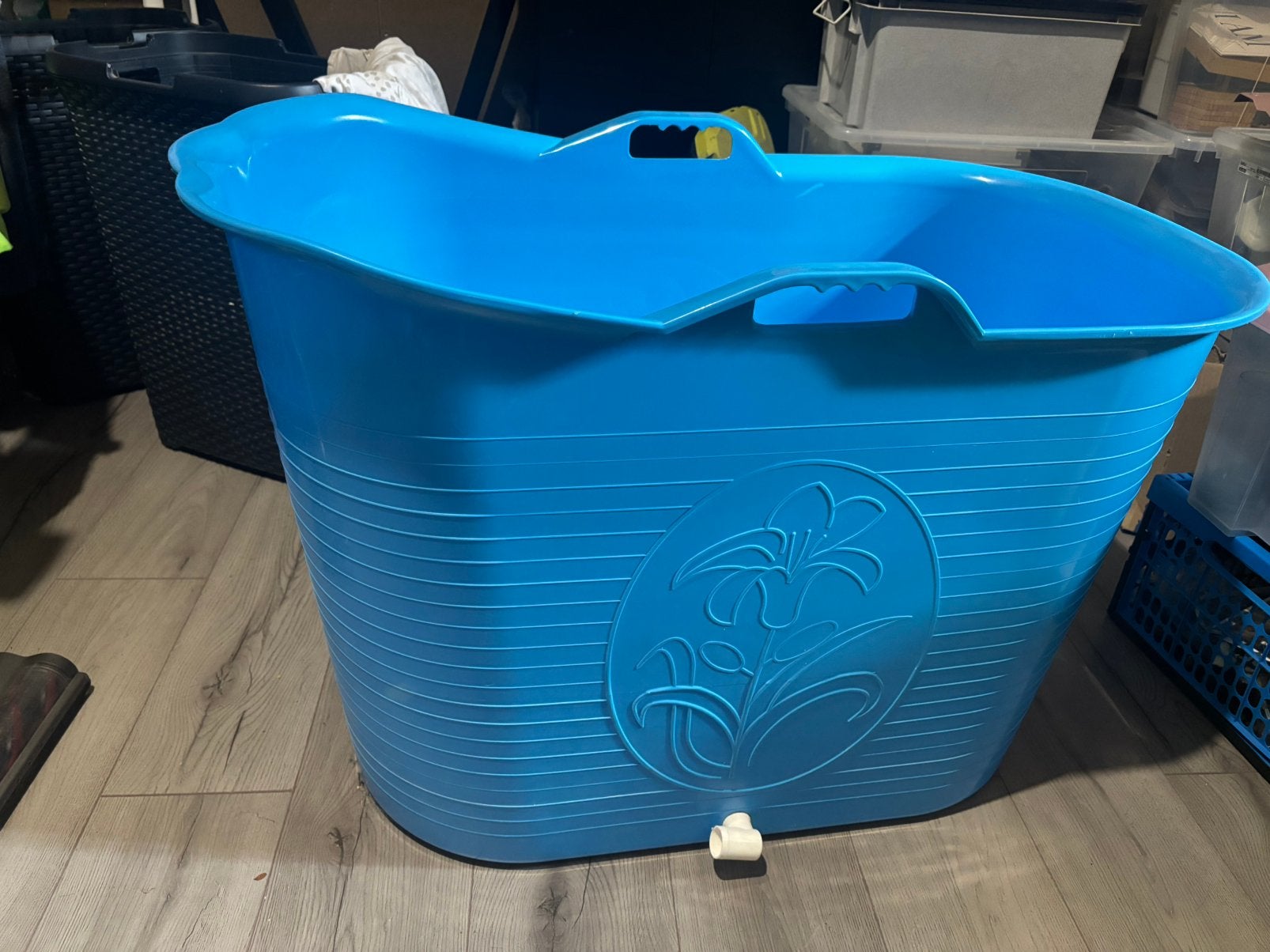 Bath bucket - bad, Huis en Inrichting, Ophalen, Overige typen, 50 tot 100 cm, Zo goed als nieuw