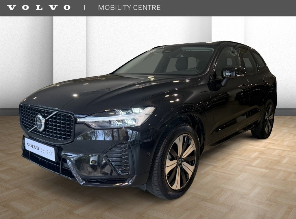 Volvo XC60 T6 AWD Plus Dark | Trekhaak | Schuif-/kanteldak|