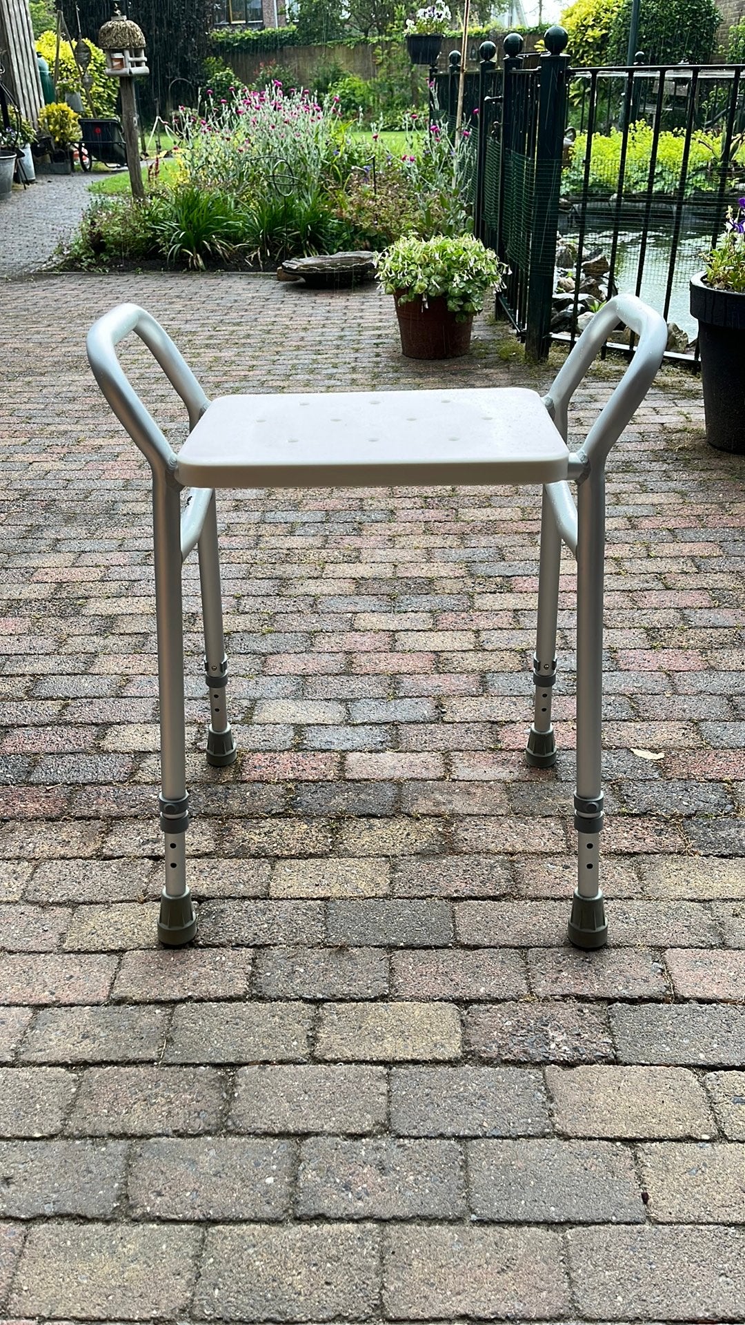 Douche krukje, Diversen, Verpleegmiddelen, Ophalen, Zo goed als nieuw