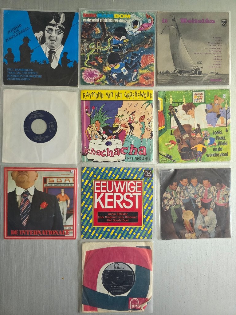 10 singles Nederlands, Ophalen of Verzenden, Gebruikt, 7 inch, Nederlandstalig