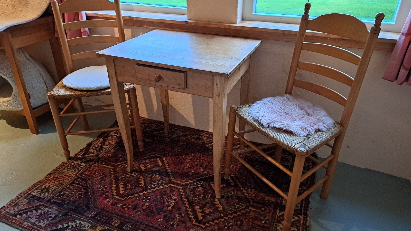 Grenen tafel, Huis en Inrichting, Tafels | Eettafels, Ophalen, Gebruikt, 100 tot 150 cm, 50 tot 100 cm