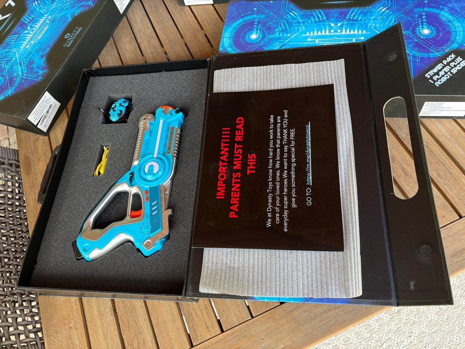 5 laser guns met robotspinnen per set in doos!, Ophalen of Verzenden, Zo goed als nieuw