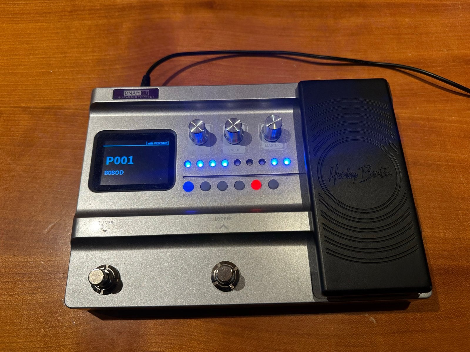 Harley Benton DNAfx GiT - Multi-effect gitaarpedaal, Ophalen of Verzenden, Zo goed als nieuw, Chorus