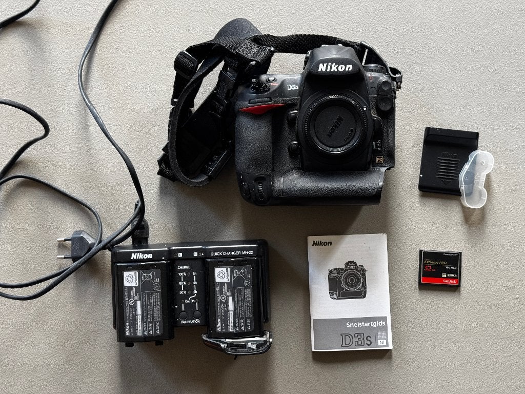 Nikon D3s professionele spiegelreflexcamera – met toebehoren, Gebruikt, Spiegelreflex, 12 megapixels, Nikon