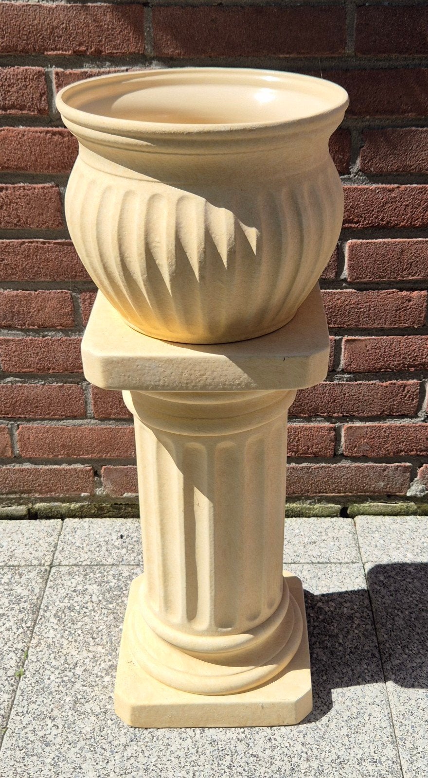 Pot op zuil, Ophalen, Zo goed als nieuw