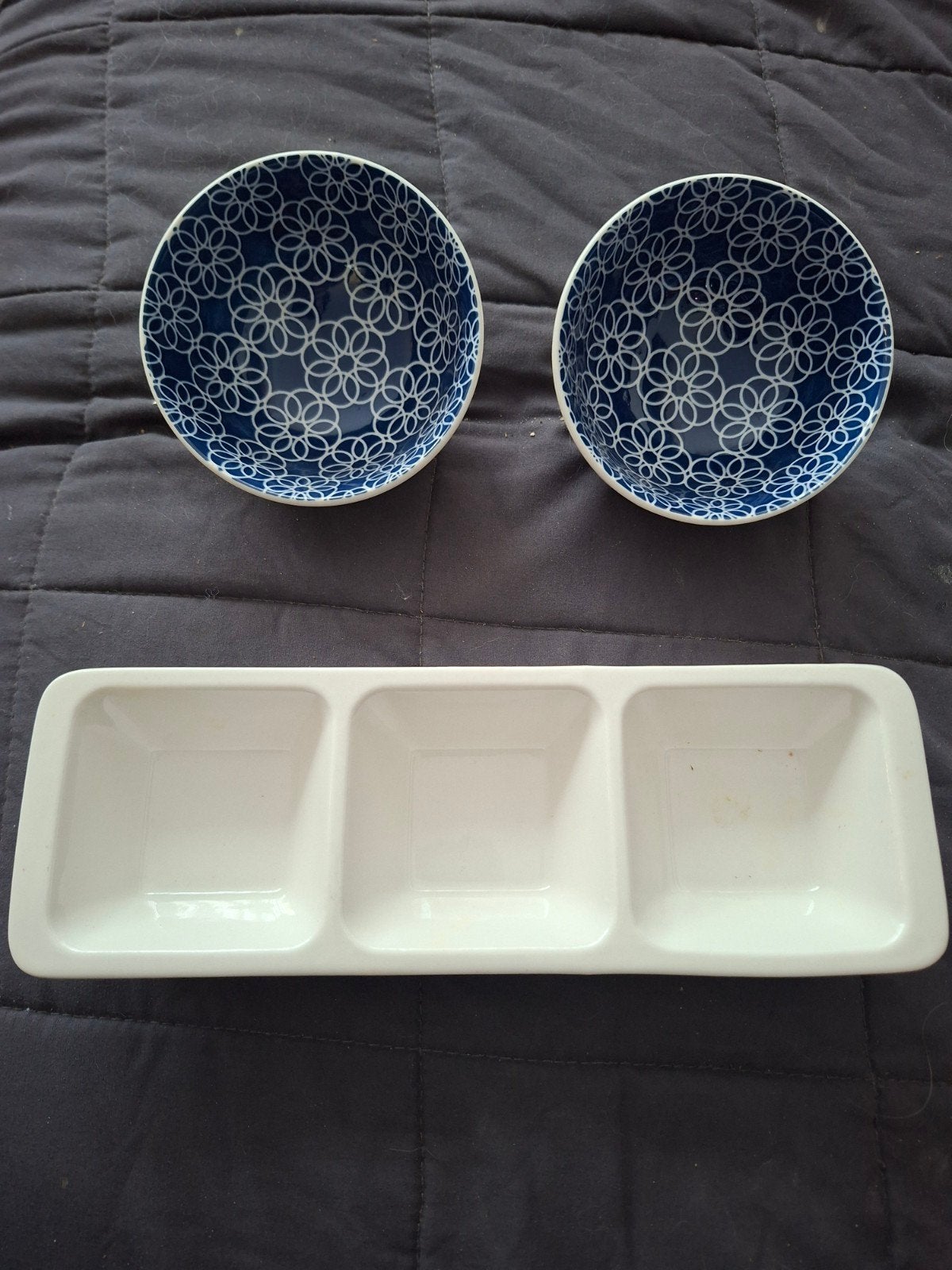 Snack schaaltjes en serveerschaal voor sausjes, Ophalen of Verzenden, Zo goed als nieuw, Keramiek, Schaal of Schalen