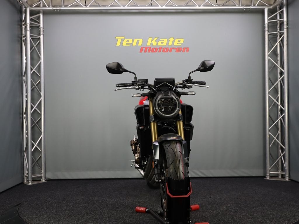 Honda CB 650 R E-Clutch, Motoren, Motoren | Honda, Bedrijf, Meer dan 35 kW, ABS, 650 cc