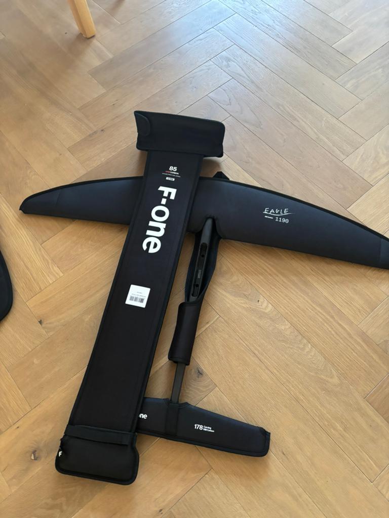 Fone titan 2 mast 12MM & Eagle V2 1190, Ophalen of Verzenden, Zo goed als nieuw, Wingsurf-hydrofoil
