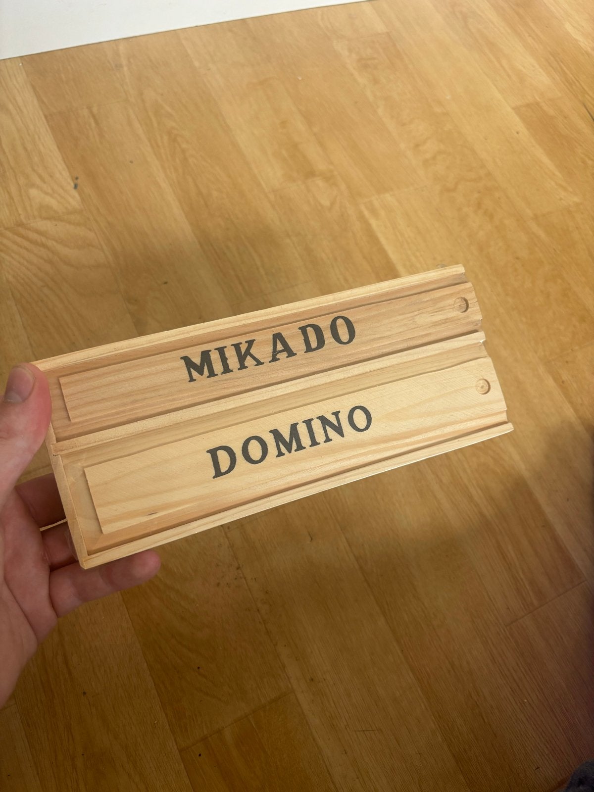 Mikado en Domino spel in houten doosje, Een of twee spelers, Ophalen of Verzenden, Nieuw, Reisspel