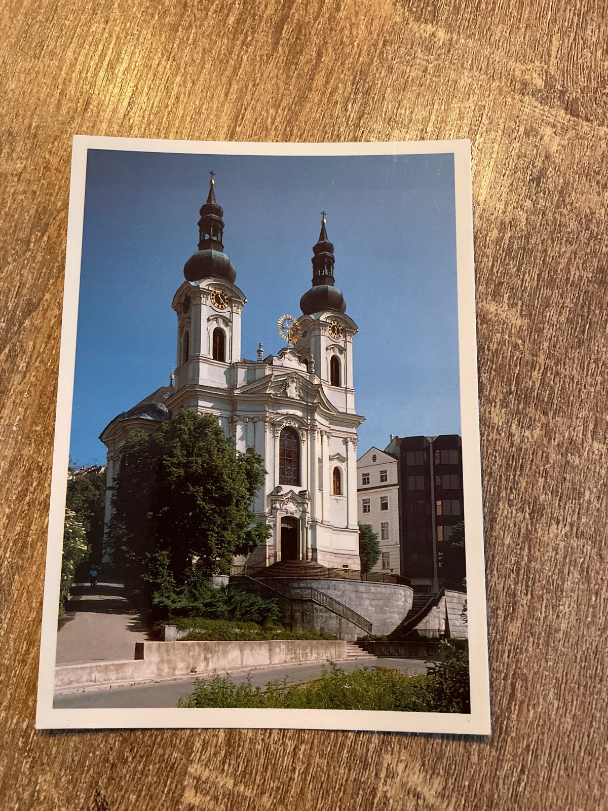 Ansichtkaart Karlovy Vary - Kerk van St. Maria Magdalena, Ophalen of Verzenden, 1980 tot heden, Ongelopen, Overig Europa
