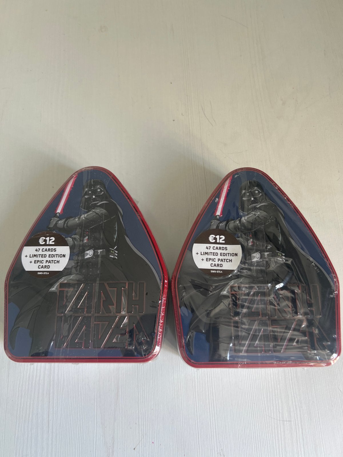Star Wars Darth Vader Topps Trading Cards Blik (2 stuks) ‼️, Ophalen of Verzenden, Nieuw, Spel