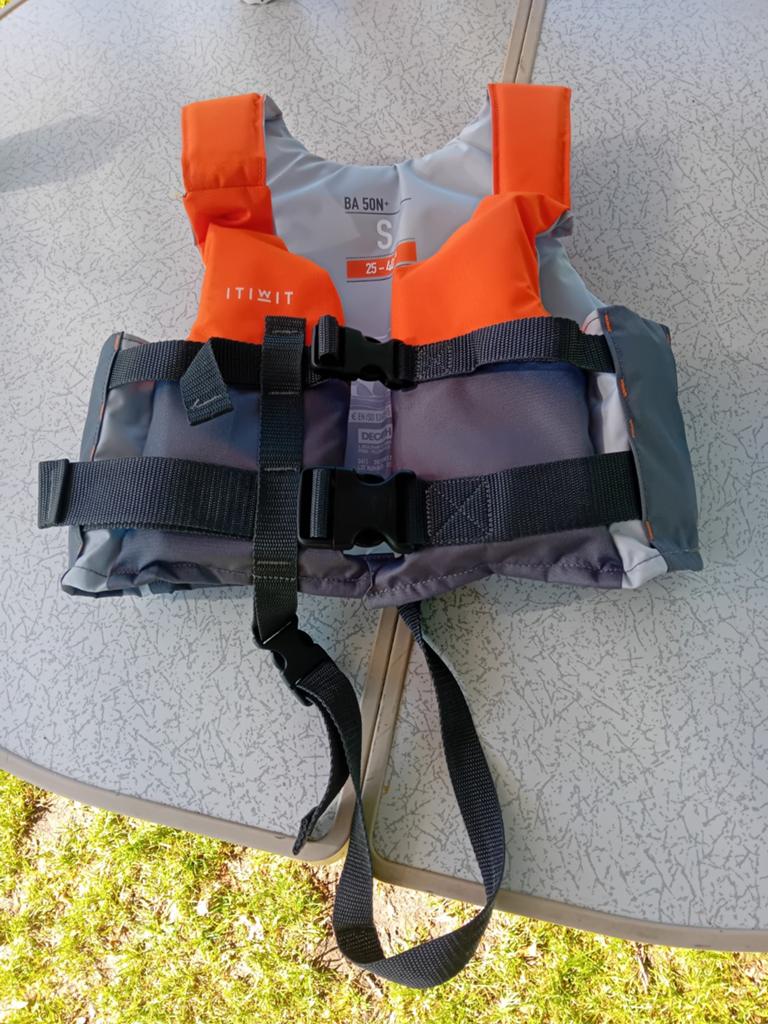 Zwemvest sup zgan 25 - 40 kg, Kind, Ophalen of Verzenden, Zo goed als nieuw, Decathlon