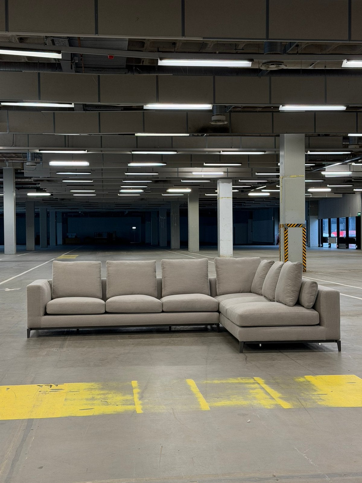 Minotti Andersen Hoekbank | Greige | NIEUWSTAAT + Garantie, Huis en Inrichting, Overige materialen, Hoekbank, 300 cm of meer, Ophalen of Verzenden