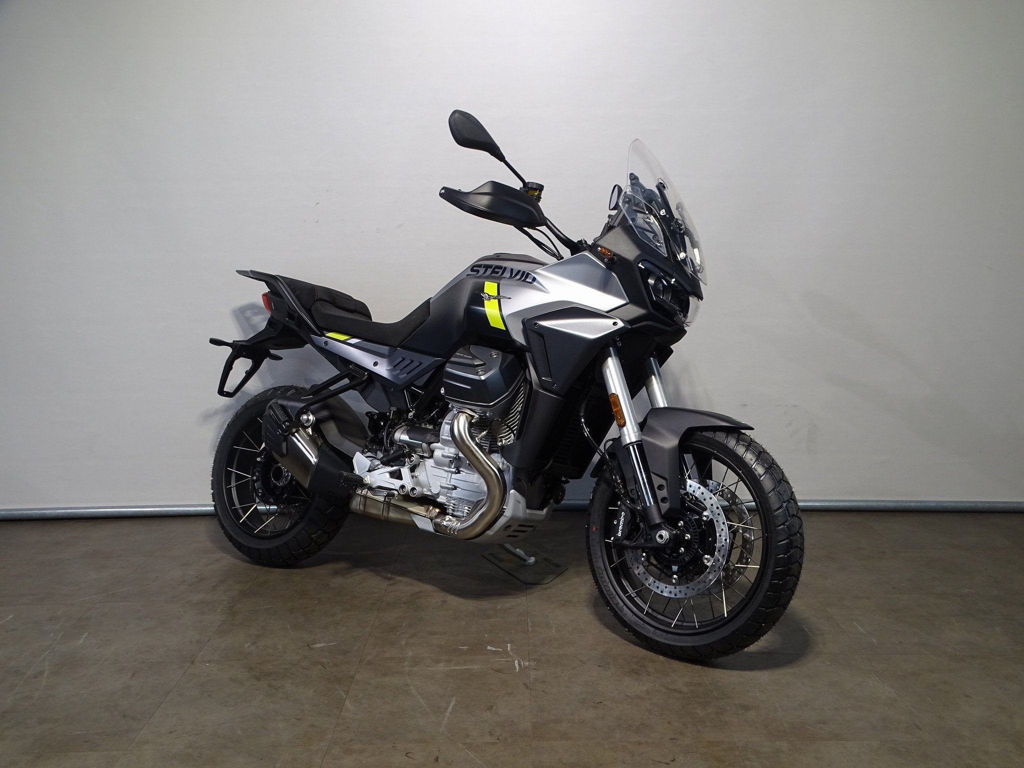 Moto Guzzi Stelvio, Nieuw, Bedrijf, Meer dan 35 kW, Toermotor