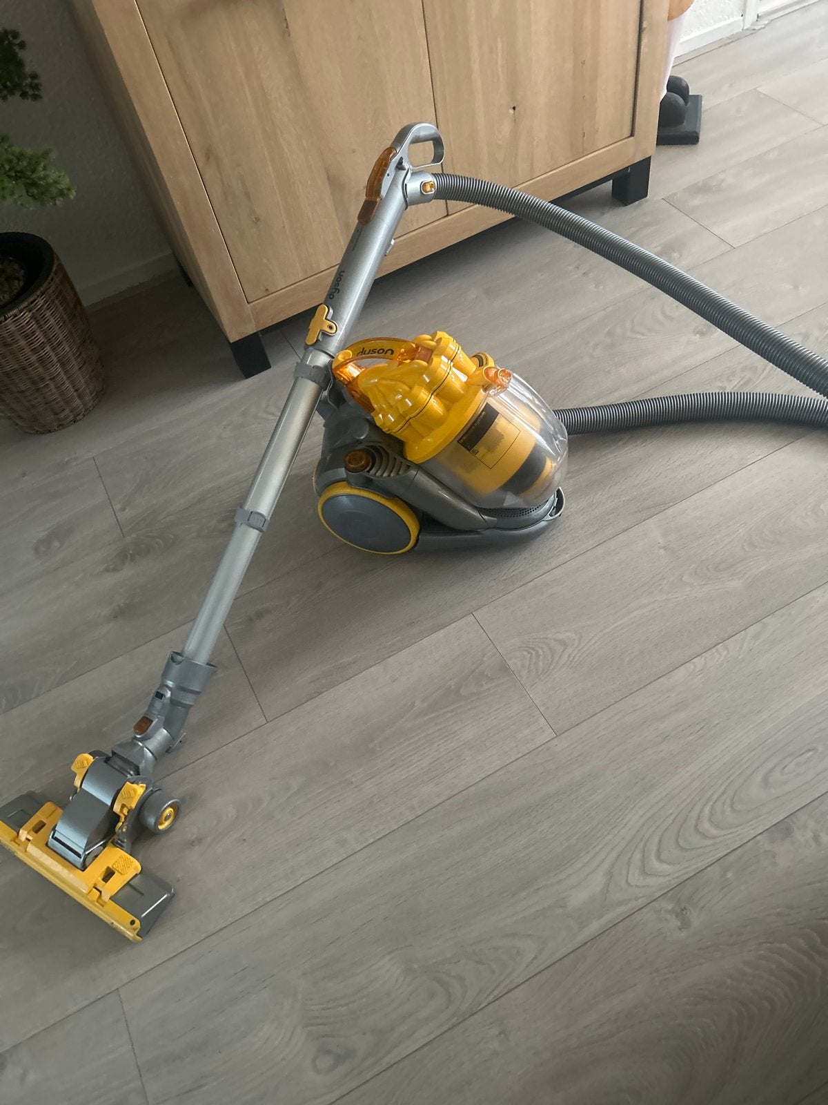 Dyson stofzuiger sledestofzuiger 1400 watt