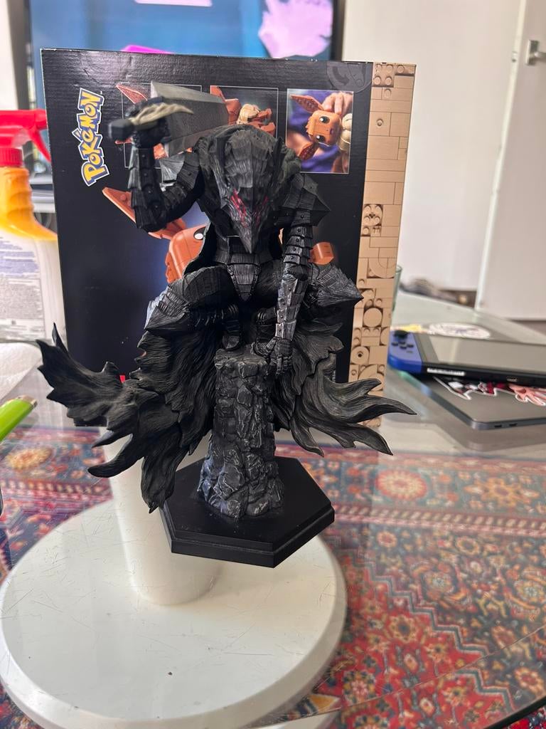 Berserk figure, Verzamelen, Ophalen of Verzenden, Zo goed als nieuw