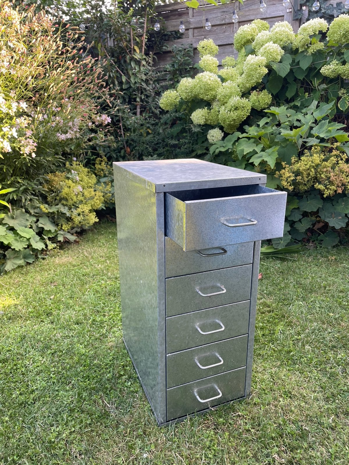 Ladenkastje ikea Helmer , ongelakt aluminium, Ophalen, Minder dan 50 cm, Zo goed als nieuw, Minder dan 100 cm