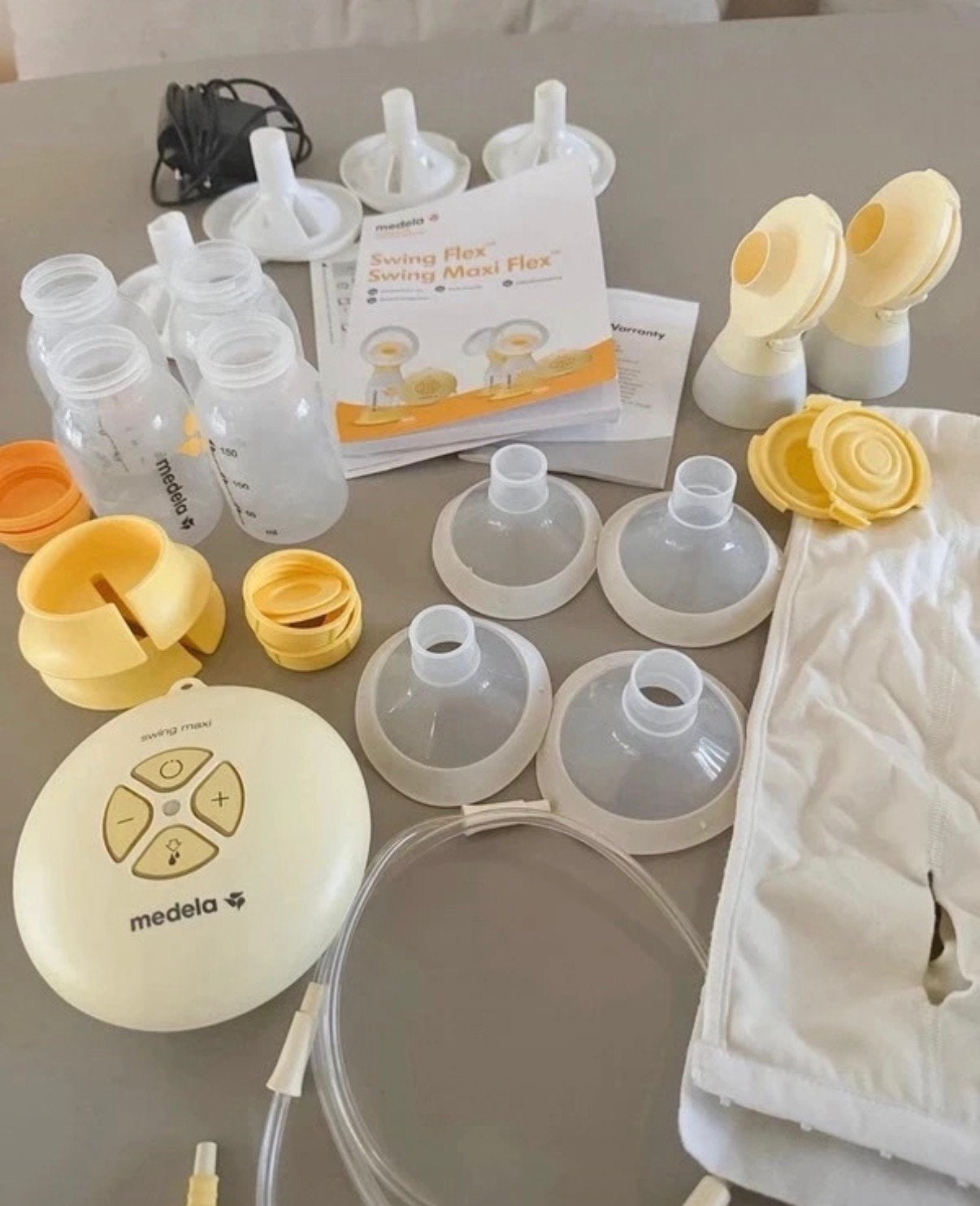 Medela Swing Maxi Flex / elektrische borstkolf / met kolfbh, Medela, Borstkolf, Zo goed als nieuw, BPA-vrij