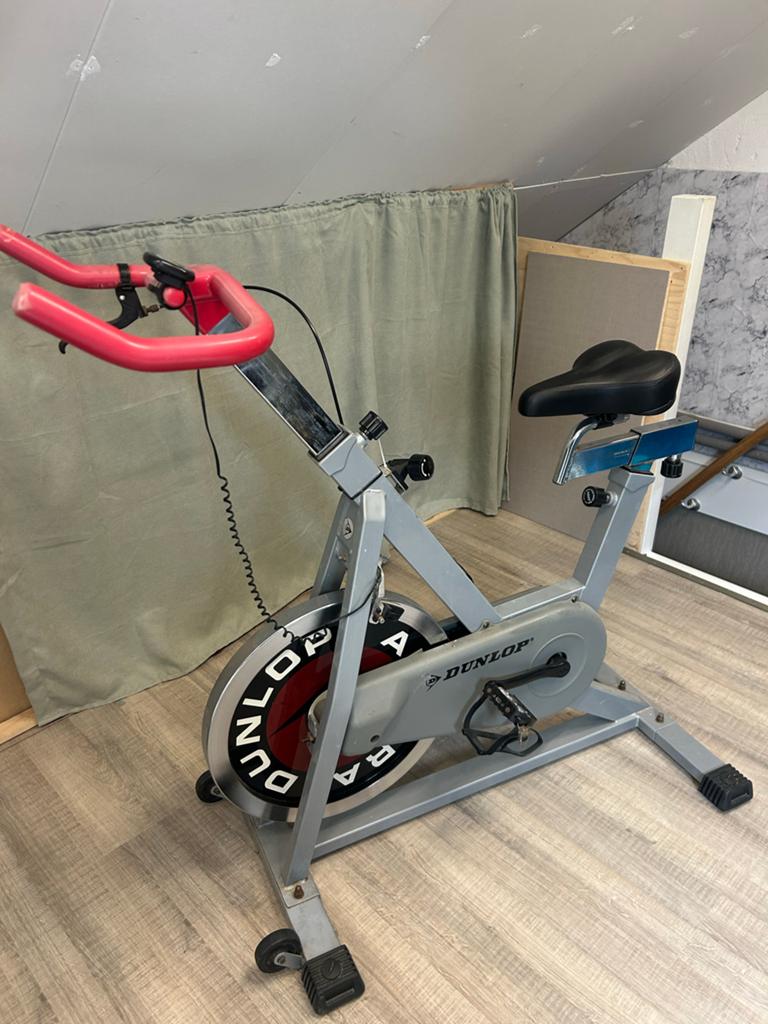 Spinningfiets Dunlop, Sport en Fitness, Fitnessapparatuur, Ophalen, Gebruikt, Spinningfiets, Metaal