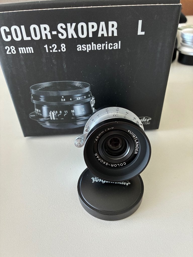 Voigtlander Color-Skopar 28mm 2.8 Leica schroefdraad (ltm), Ophalen, Handmatige focus, Groothoeklens, Zo goed als nieuw