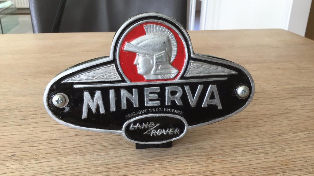 Minerva ( Landrover) grillebadge,jaren 50, Ophalen of Verzenden, Zo goed als nieuw, Auto's