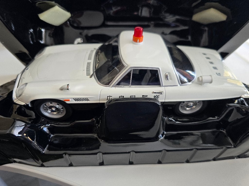Mazda Cosmo sport police 1/18, Ophalen of Verzenden, Nieuw, Auto, Overige merken