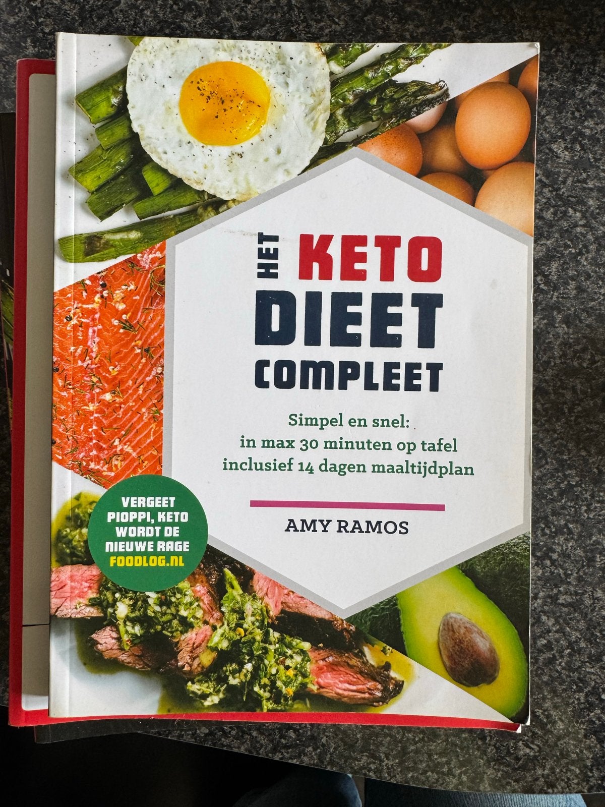 Het Keto Dieet Compleet - Snel en Simpel, Boeken, Ophalen of Verzenden, Zo goed als nieuw, Dieet en Voeding