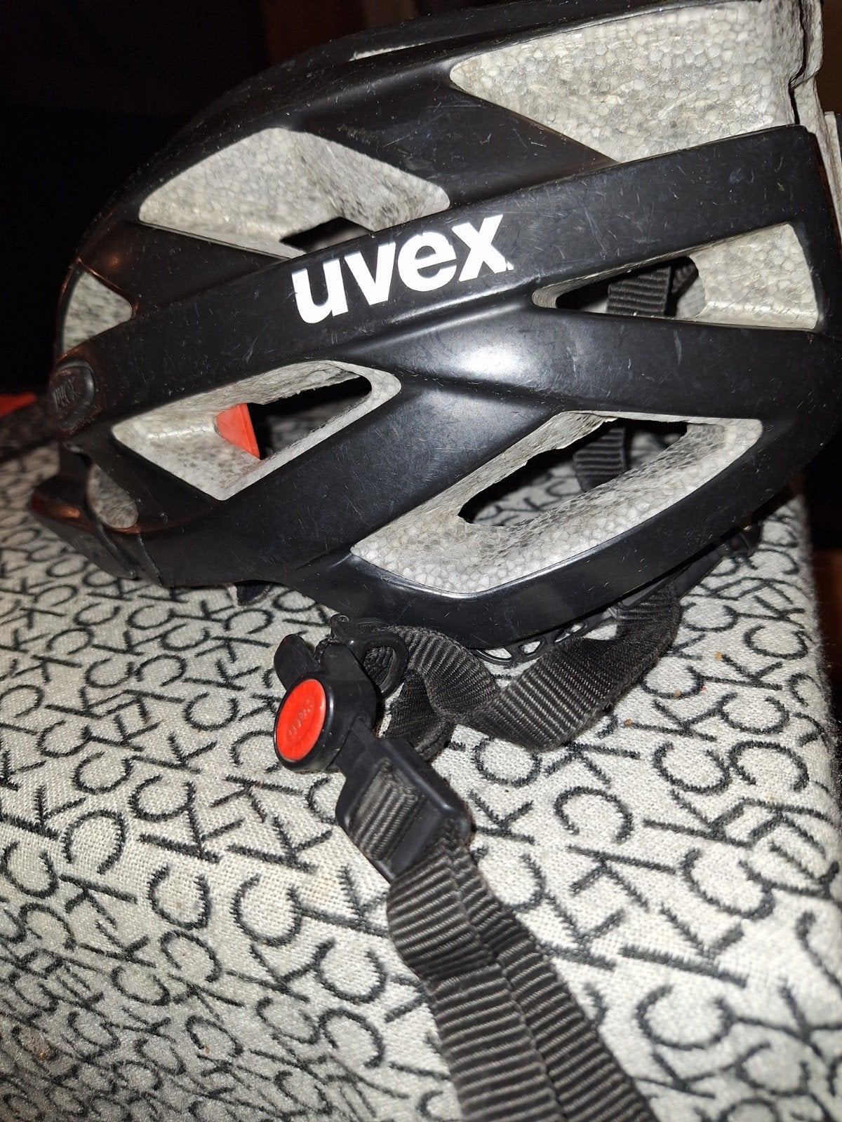 Uvex fietshelm - Zwart - Maat M, Ophalen, Gebruikt, M, Uvex