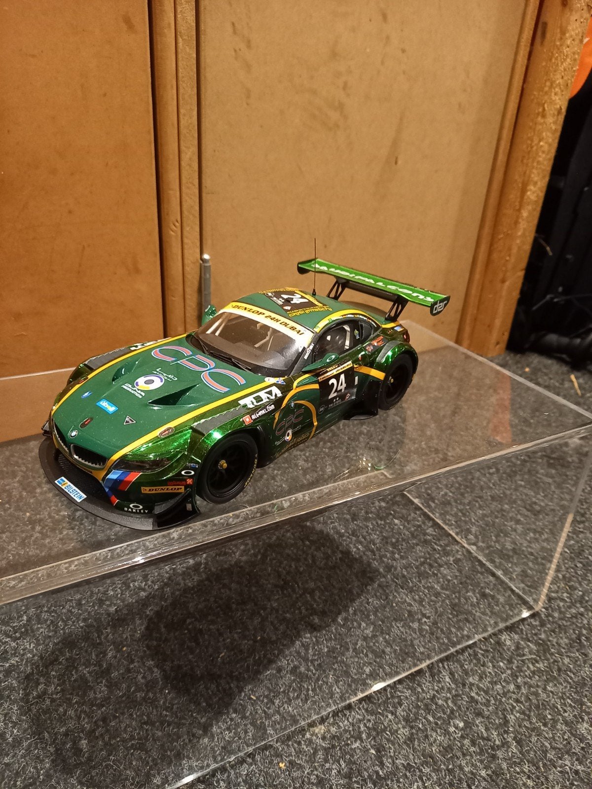 Bmw z4 gt3 minichamps 1:18, Ophalen, Nieuw, MiniChamps