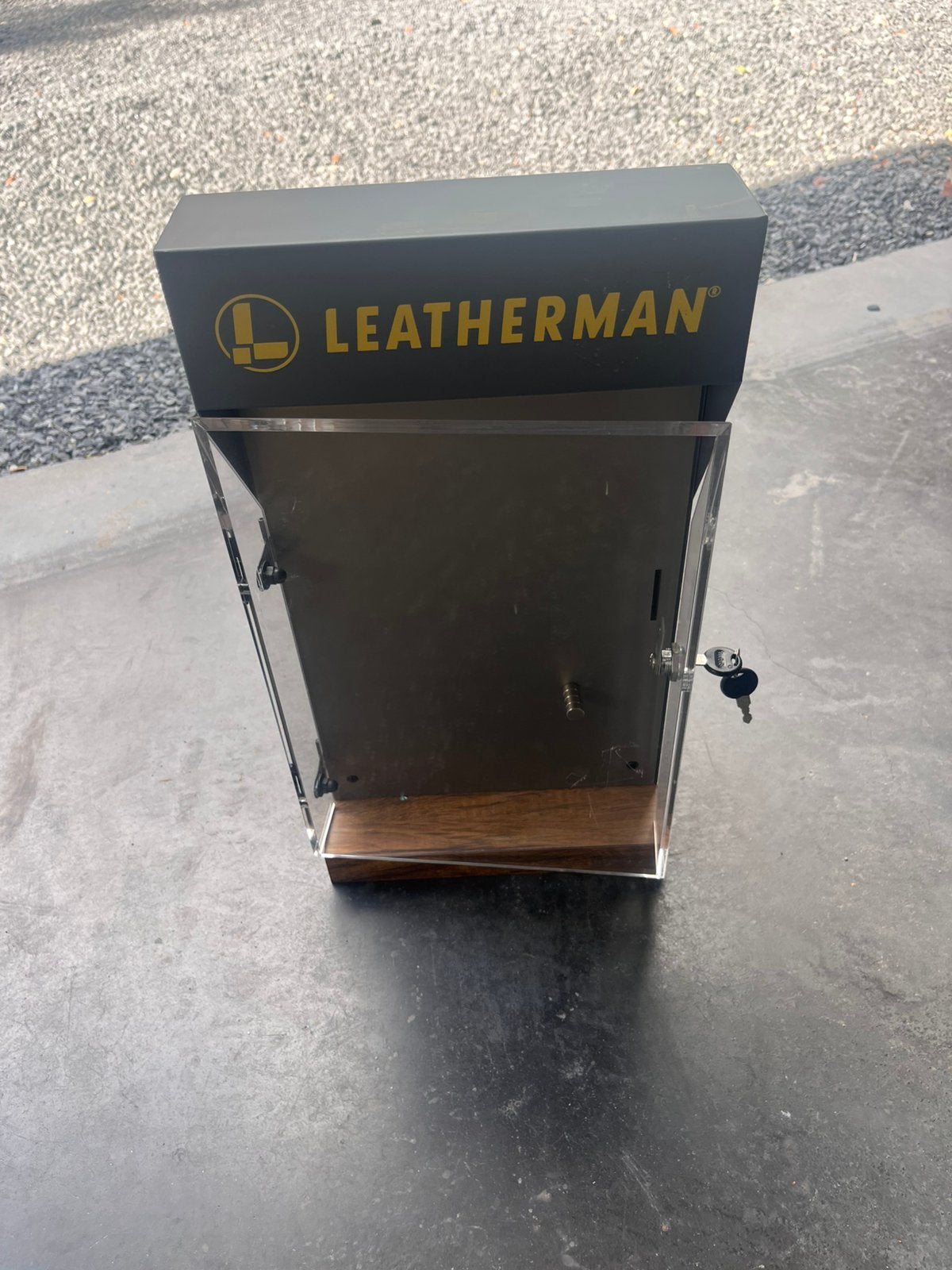 Leatherman display, Dieren en Toebehoren