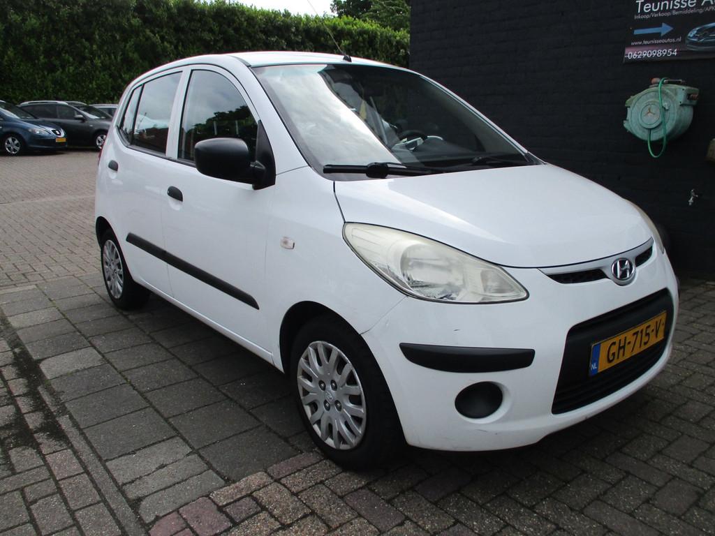 Hyundai I10 1.1 Pure 5DEURS! APK 3-2027!, Voorwielaandrijving, Gebruikt, 31 €/maand, 4 cilinders