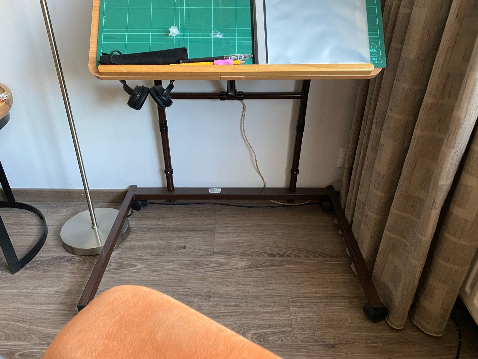 Verstelbare tekentafel, Doe-het-zelf en Verbouw, Tekentafels, Ophalen of Verzenden, Gebruikt, Minder dan 130 cm