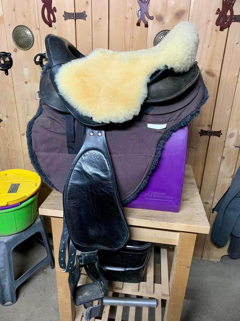 ROC Endurance zadel, mooie complete set!, Dieren en Toebehoren, Paarden en Pony's | Zadels, Ophalen, Zo goed als nieuw, Overige soorten