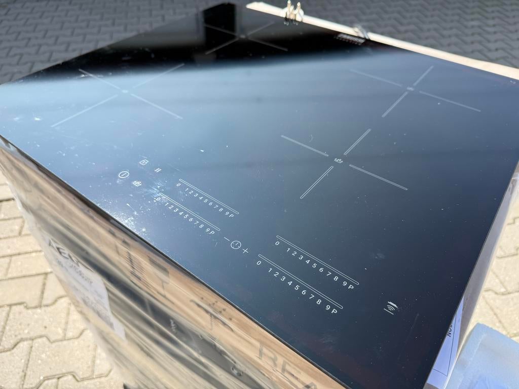 Zanussi ZIAN644K Inductiekookplaat Nieuw, Nieuw, Inbouw, Inductie, 4 kookzones