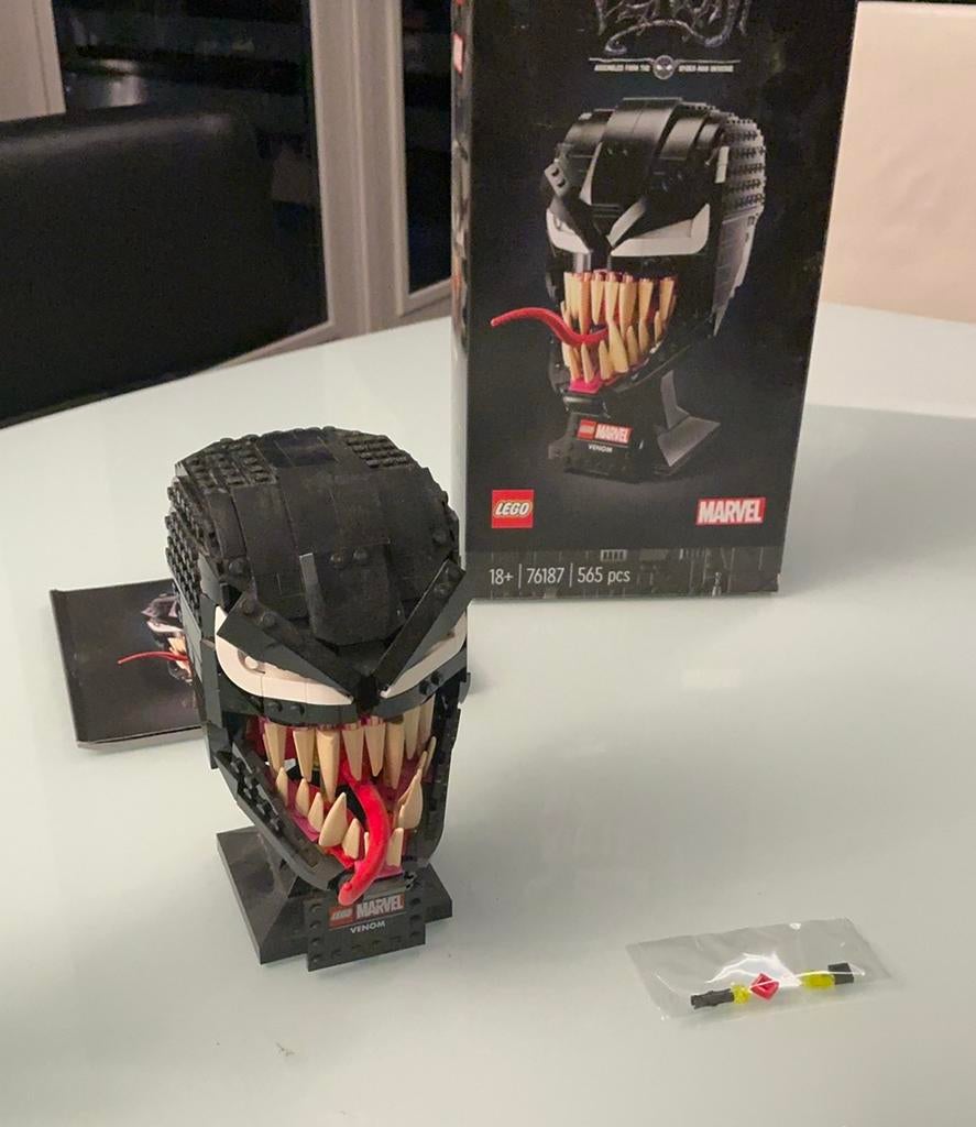 LEGO Spider-Man Venom - 76187. Met doos. Boekje +extra parts, Ophalen of Verzenden, Zo goed als nieuw