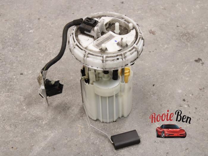 Brandstofpomp Elektrisch van een Opel Corsa, Gebruikt, -, -, Opel
