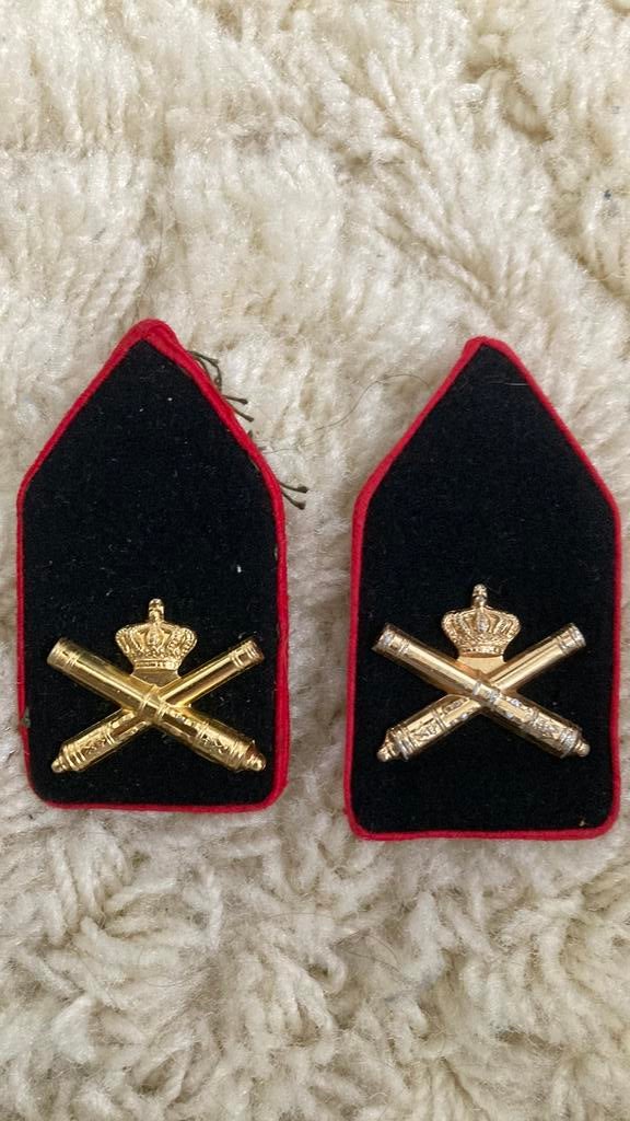 Veldartillerie set kraagpadjes, Verzamelen, Ophalen of Verzenden, Landmacht, Nederland, Embleem of Badge
