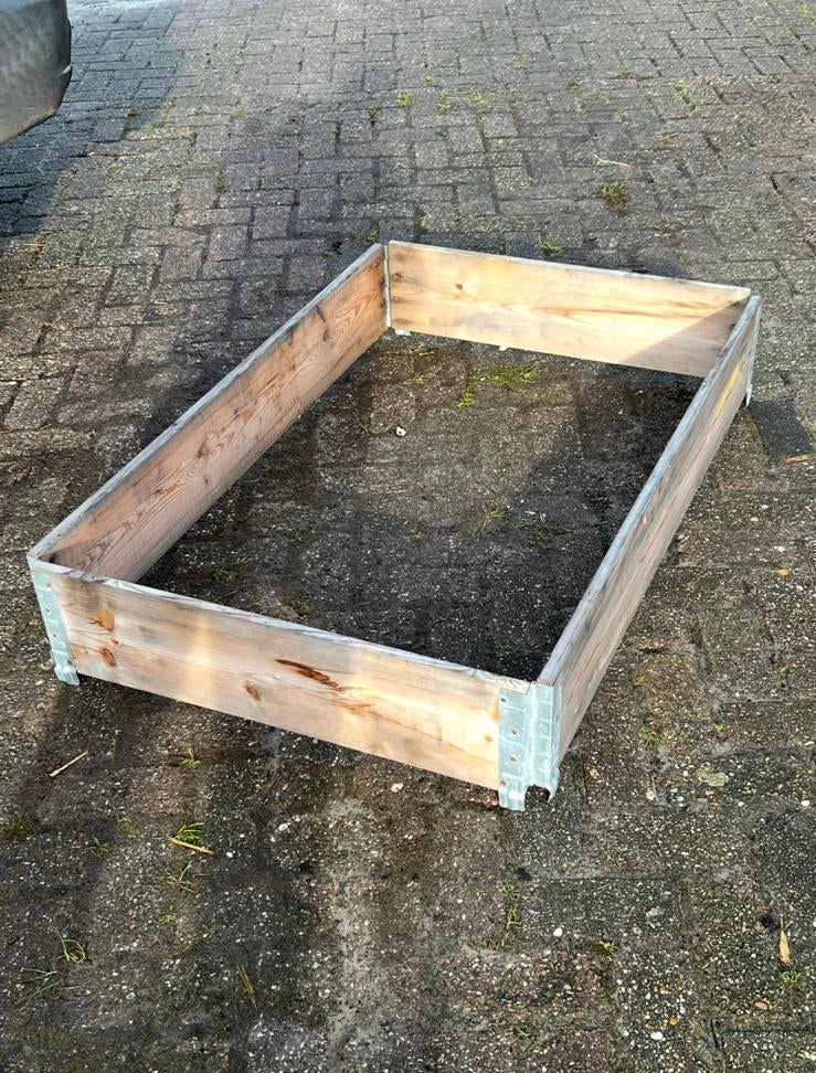 Palletrand kweekbak zandbak, Ophalen, Kweekbak