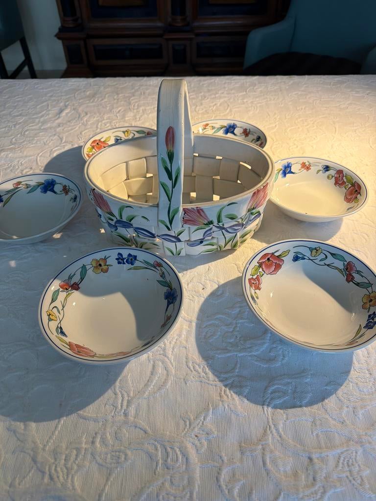 Handgeschilderd Keramiek Mandje met 6 Bakjes, Huis en Inrichting, Keuken | Servies, Gebruikt, Keramiek, Ophalen of Verzenden, Kom(men)