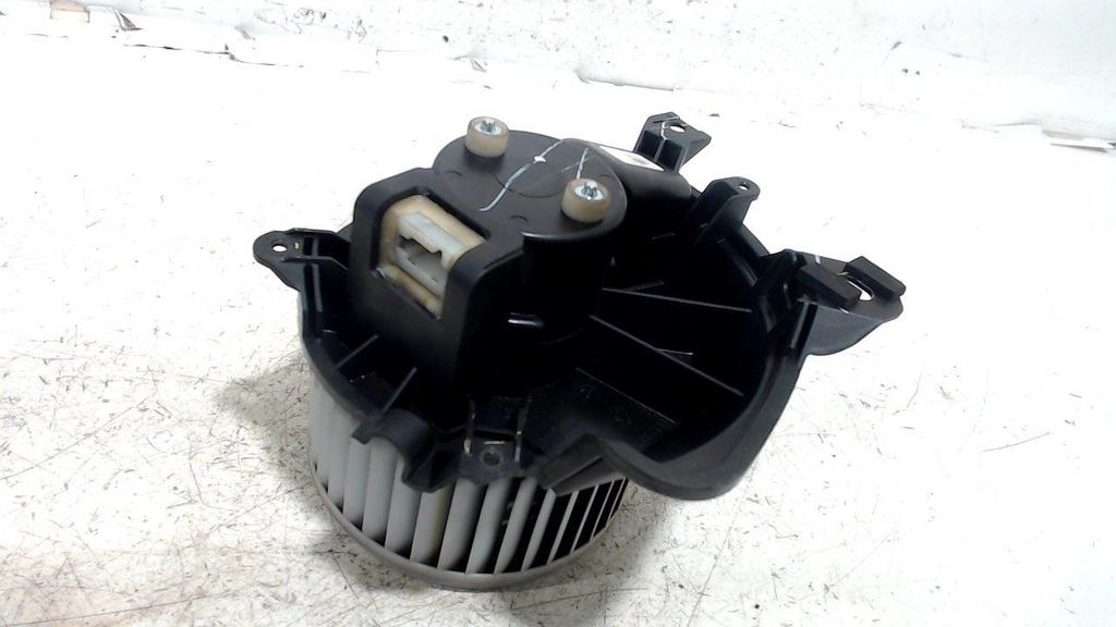 Kachel ventilator motor Opel Combo, Onderdelen@venauto.nl, Van der Ven Autorecycling B.V., Gebruikt, Ettenseweg 76, 4706 PB Roosendaal, The Netherlands