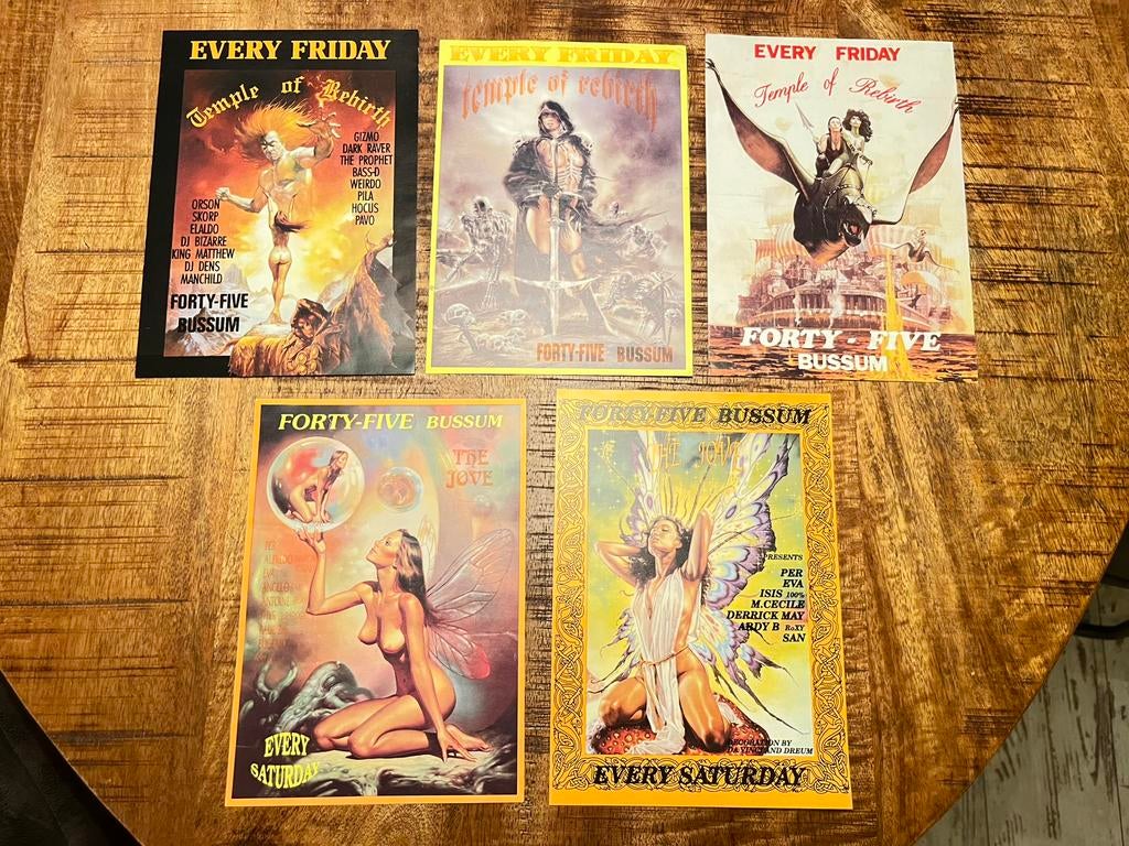 90’s gabber flyers uit Bussum Thunderdome hardcore rave, Verzamelen, Ophalen of Verzenden, Zo goed als nieuw