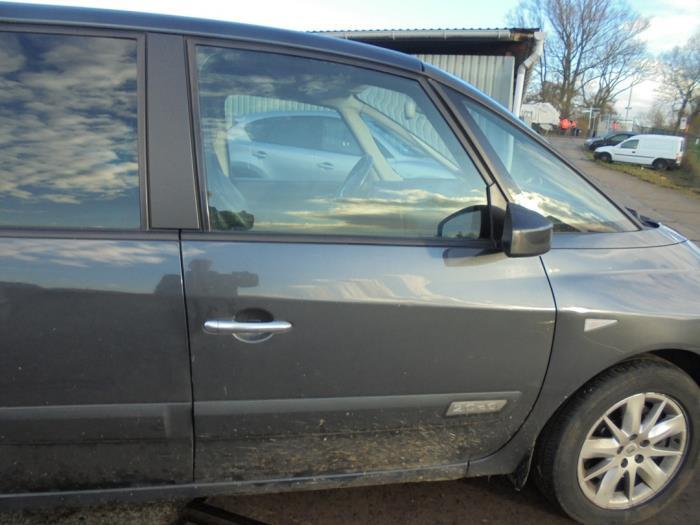 Portier 4Deurs rechts-voor van een Renault Grand Espace (TEB, Gebruikt, -, -, Ophalen of Verzenden
