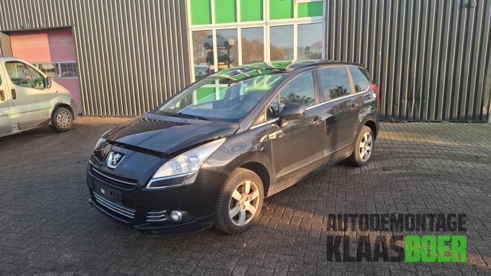 Voorbumper van een Peugeot 5008 (KTVD), Gebruikt, -, -, Ophalen of Verzenden