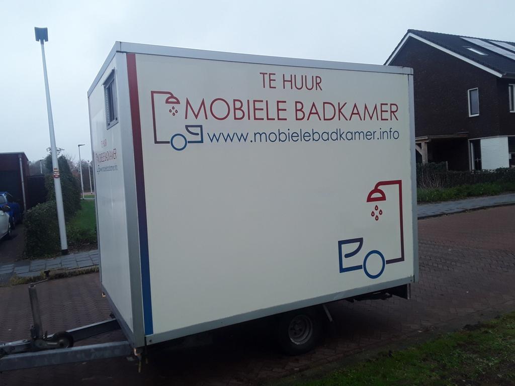 Mobiele badkamer, mobiele douche huren./HUREN. v.a. €137,50, Ophalen of Verzenden