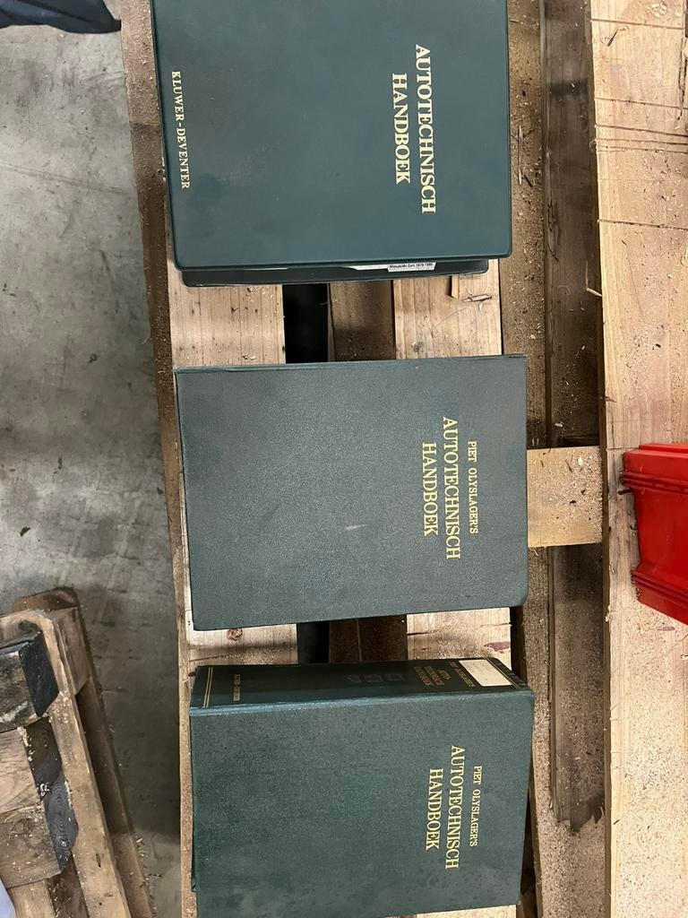 35 boeken, auto technisch handboek van Piet Olyslager’s, Ophalen