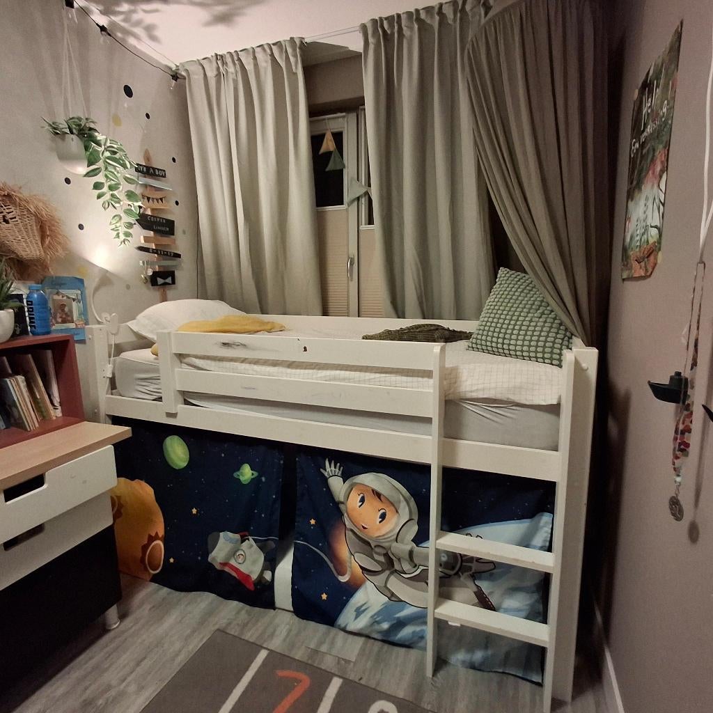 Kinderbed Ikea, Kinderen en Baby's, Kinderkamer | Bedden, Gebruikt, 180 cm of meer, 85 tot 100 cm, Hoogslaper of Stapelbed, Lattenbodem