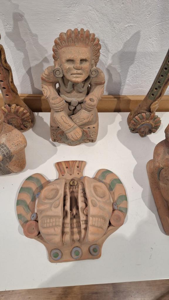 pre columbiaans aardewerk klei sculpturen, Antiek en Kunst, Ophalen