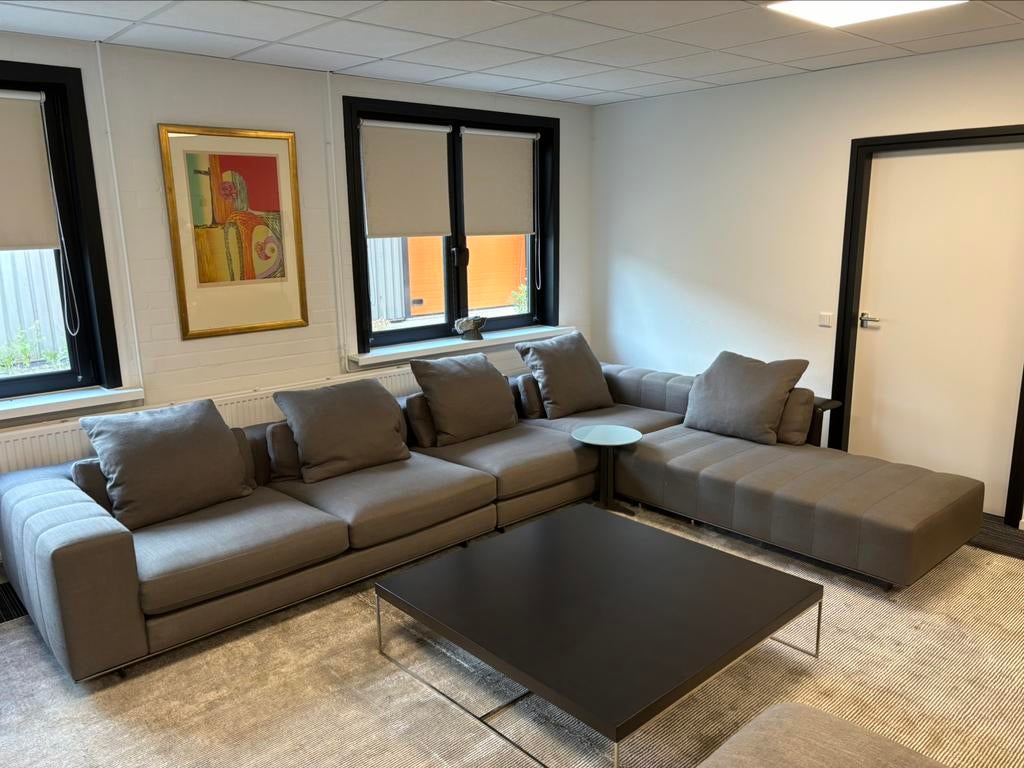 Minotti Freeman modulaire hoekbank in stof cat. G, Info@micheldethouars.nl, Minotti, 9723 CA, Ophalen of Verzenden