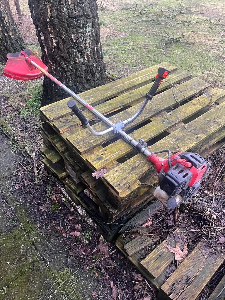 Berlan bos maaier, Ophalen of Verzenden, Zo goed als nieuw, Benzine