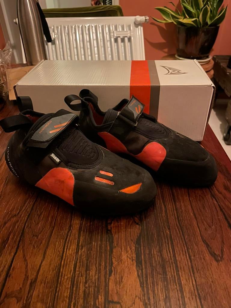 Boulderschoenen - zo goed als nieuw, Sport en Fitness, Klimsport, Ophalen of Verzenden, Zo goed als nieuw